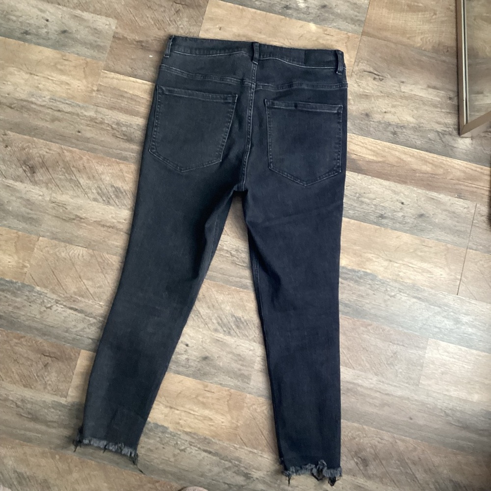 Express Black Skinny Jeans with Frayed Hem - Picture 6 of 8